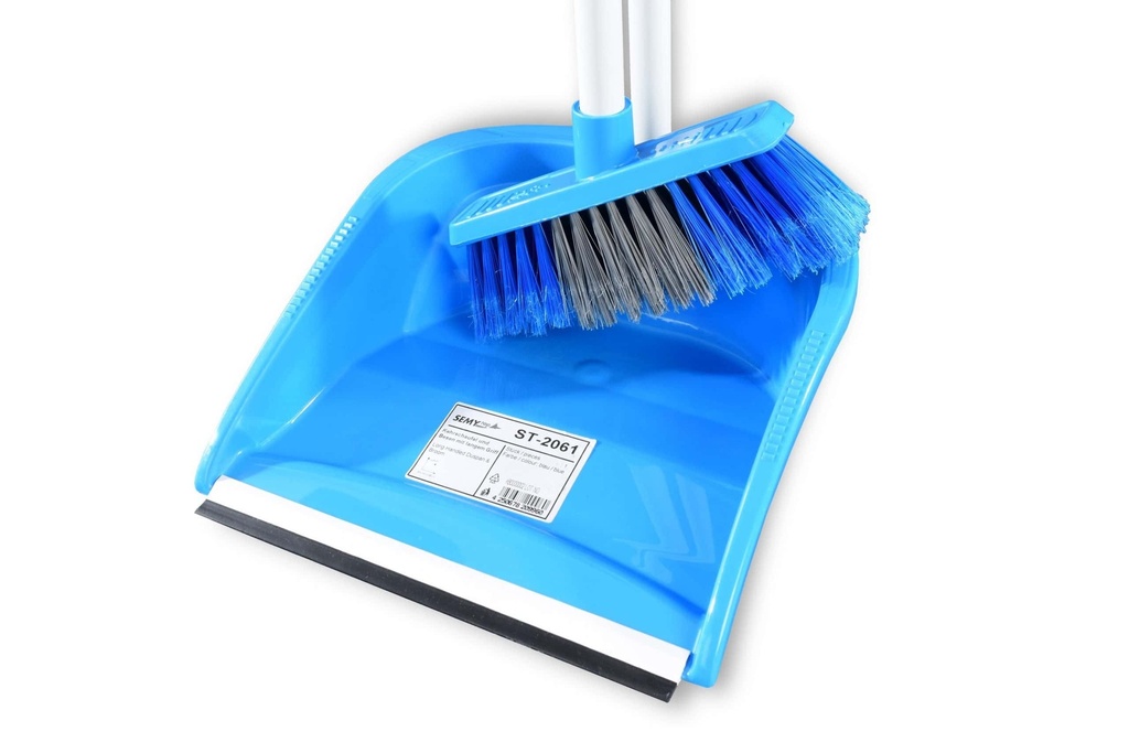 ST-2061-Kehrschaufel-mit-Besen-Detail-01_Web-scaled.jpg